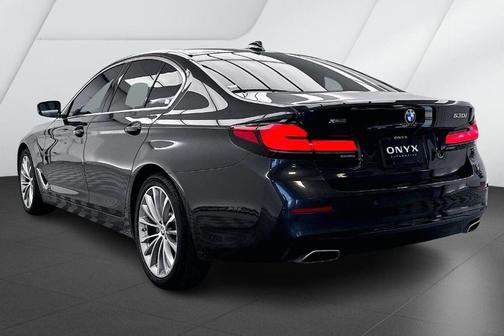 Dark Graphite Metallic 2023 BMW 530 i xDrive