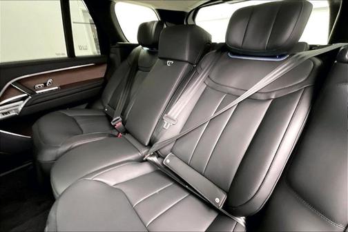 2025 Land Rover Range Rover AUTOBIOGRAPHY