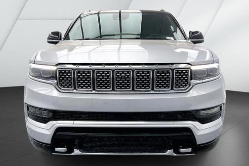 2023 Jeep Grand Wagoneer L Series III