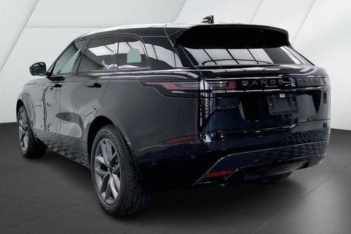 Santorini Black 2026 Land Rover Range Rover Velar Dynamic SE