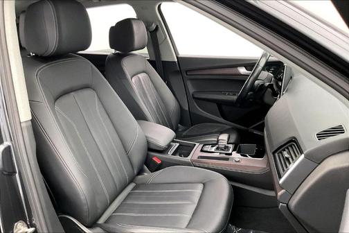 2021 Audi Q5 40 Premium Plus