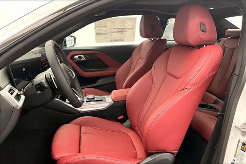 2026 BMW M240 i xDrive