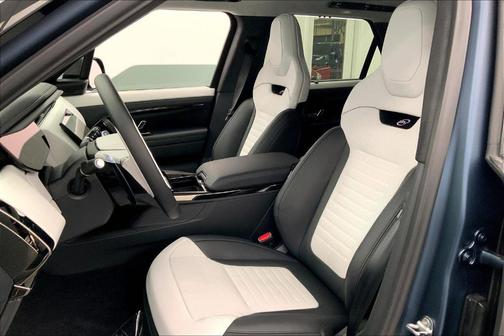 2025 Land Rover Range Rover Sport P635 SV Edition Two