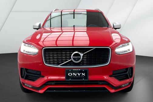 2017 Volvo XC90 T6 R-Design