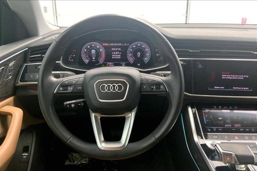 2022 Audi Q8 55 Premium Plus