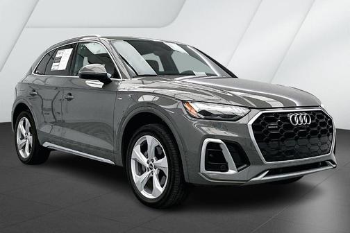 2023 Audi Q5 45 S line Prestige