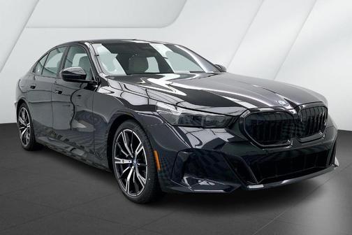 2025 BMW 550e xDrive
