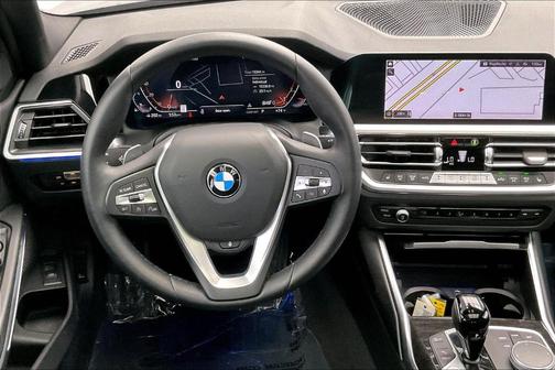 2022 BMW 330 i xDrive