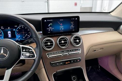 2021 Mercedes-Benz GLC 300 Base 4MATIC