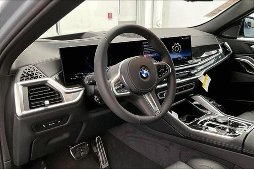 2026 BMW X6 xDrive40i