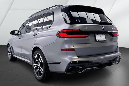 2026 BMW X7 M60i