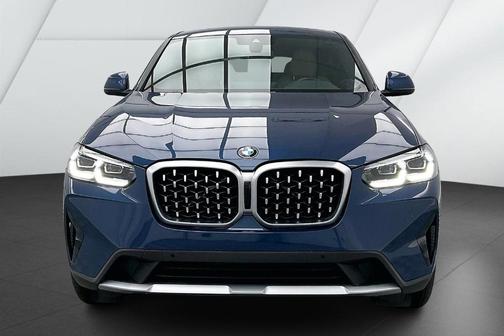 2023 BMW X4 xDrive30i