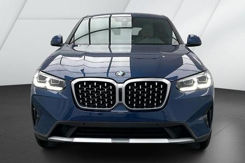 2023 BMW X4 xDrive30i