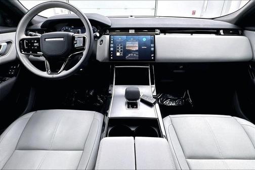 Fuji White 2026 Land Rover Range Rover Velar S