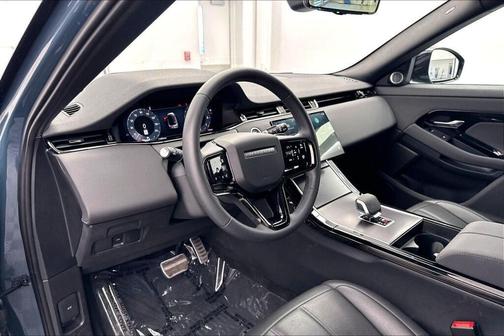 Tribeca Blue 2026 Land Rover Range Rover Evoque Dynamic SE