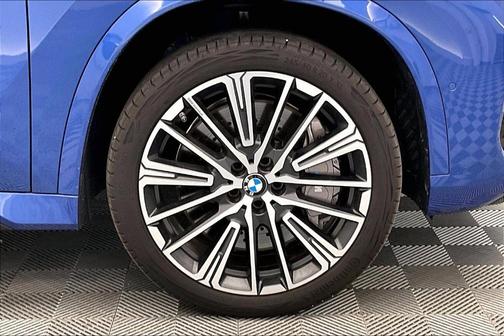 2024 BMW X1 M35i