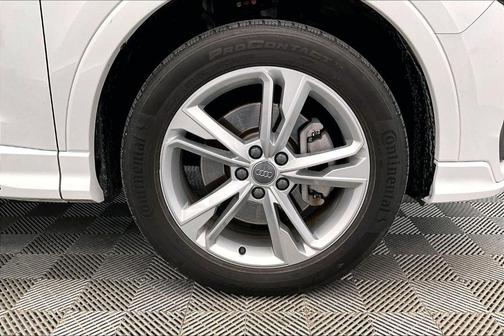 2021 Audi Q3 45 S line Premium