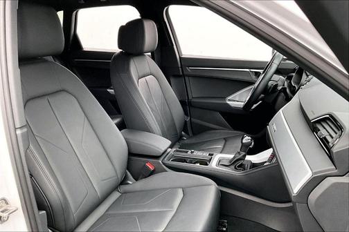 2021 Audi Q3 45 S line Premium