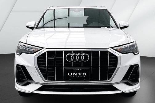 2021 Audi Q3 45 S line Premium