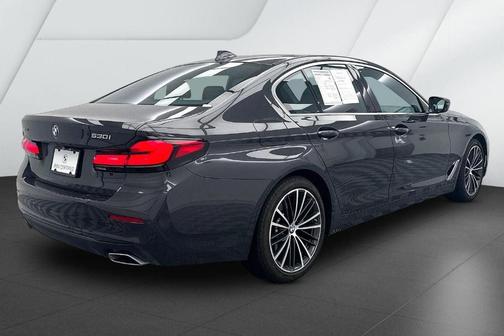 Dark Graphite Metallic 2023 BMW 530 i xDrive