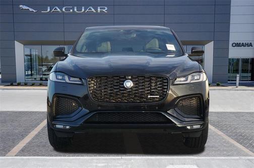2025 Jaguar F-PACE P400 R-Dynamic S