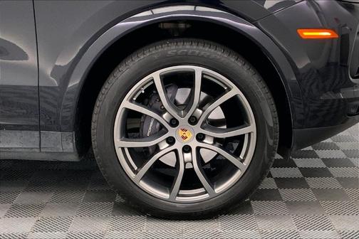 2019 Porsche Cayenne Base