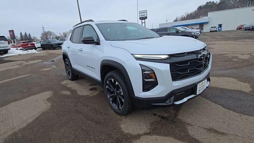 Polar White Tricoat 2026 Chevrolet Equinox AWD RS