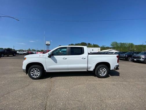 Summit White 2026 Chevrolet Silverado 1500 LT