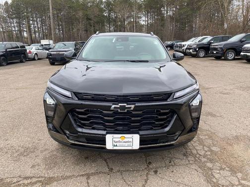 Mosaic Black Metallic 2026 Chevrolet Trax FWD ACTIV