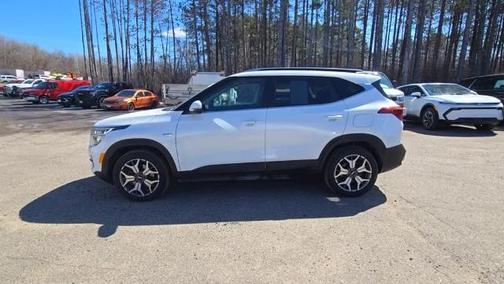 2021 Kia Seltos EX
