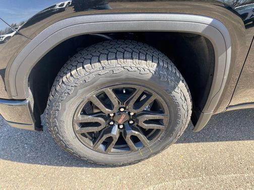 Onyx Black 2026 GMC Sierra 1500 Elevation