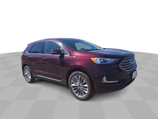2021 Ford Edge Titanium