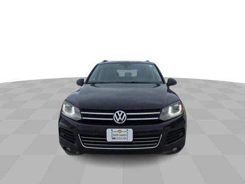 2012 Volkswagen Touareg TDI Lux