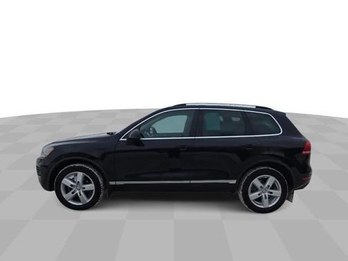2012 Volkswagen Touareg TDI Lux