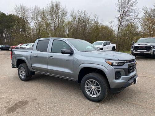 Sterling Gray Metallic 2026 Chevrolet Colorado LT