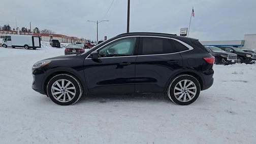 2021 Ford Escape Titanium