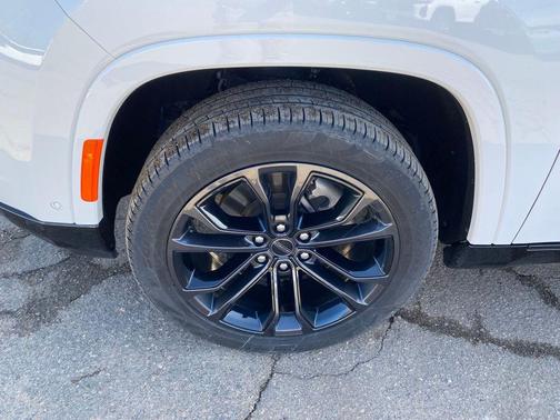 2024 Jeep Grand Wagoneer Series II 4x4