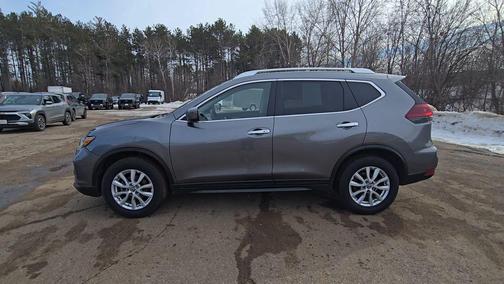 2020 Nissan Rogue SV