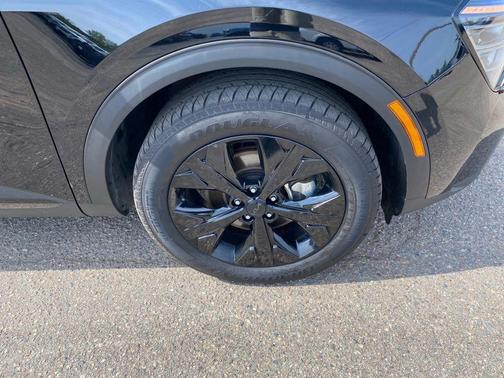 Ebony Black 2025 Kia Sportage X-Line