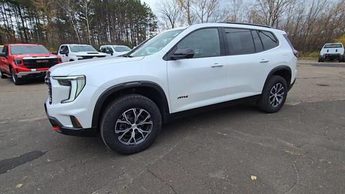 2025 GMC Acadia AWD AT4
