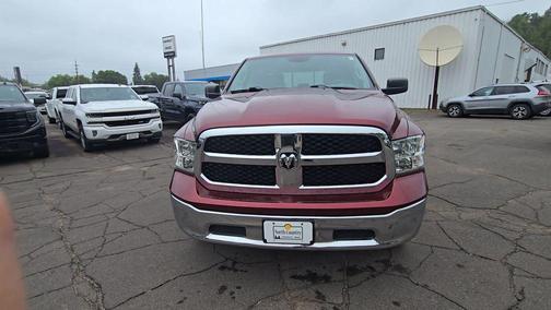 2017 RAM 1500 SLT