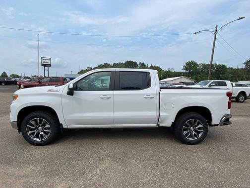 Summit White 2026 Chevrolet Silverado 1500 LT