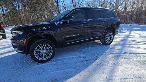 2022 Jeep Grand Cherokee L Summit