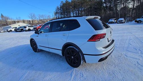 2022 Volkswagen Tiguan 2.0T SE R-Line Black 4MOTION