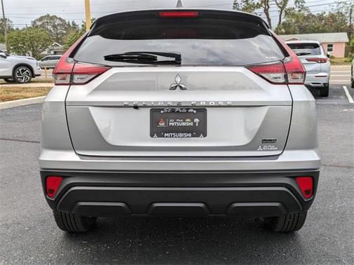 2025 Mitsubishi Eclipse Cross LE