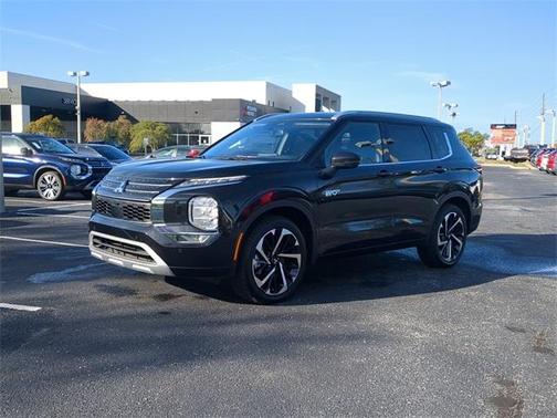 2025 Mitsubishi Outlander PHEV SEL Black Edition