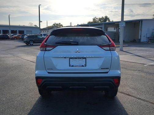 2026 Mitsubishi Eclipse Cross LE