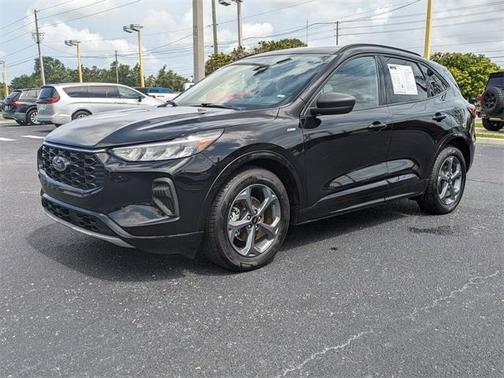 2023 Ford Escape ST-Line