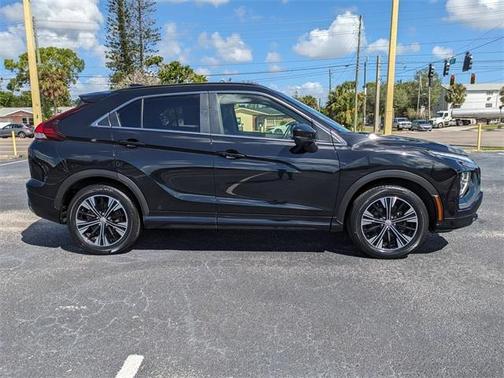 2022 Mitsubishi Eclipse Cross SEL