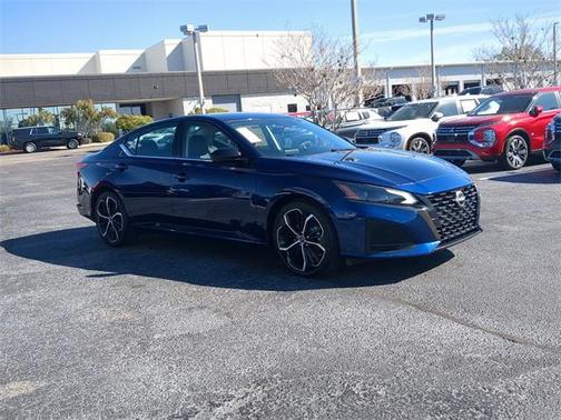 2024 Nissan Altima 2.5 SR